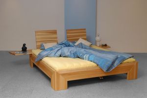 Massivholzbett Palas