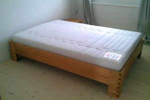 Massivholzbett Letto