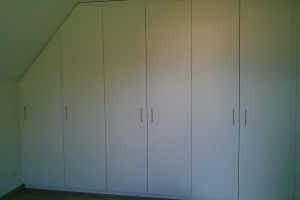 Einbauschrank